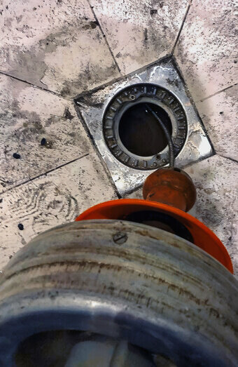 https://plumbergirrawheen.com.au/uploads/2025/06/blocked-drains-181066.jpg