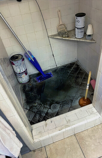 https://plumbergirrawheen.com.au/uploads/2025/06/blocked-drains-781929.jpg